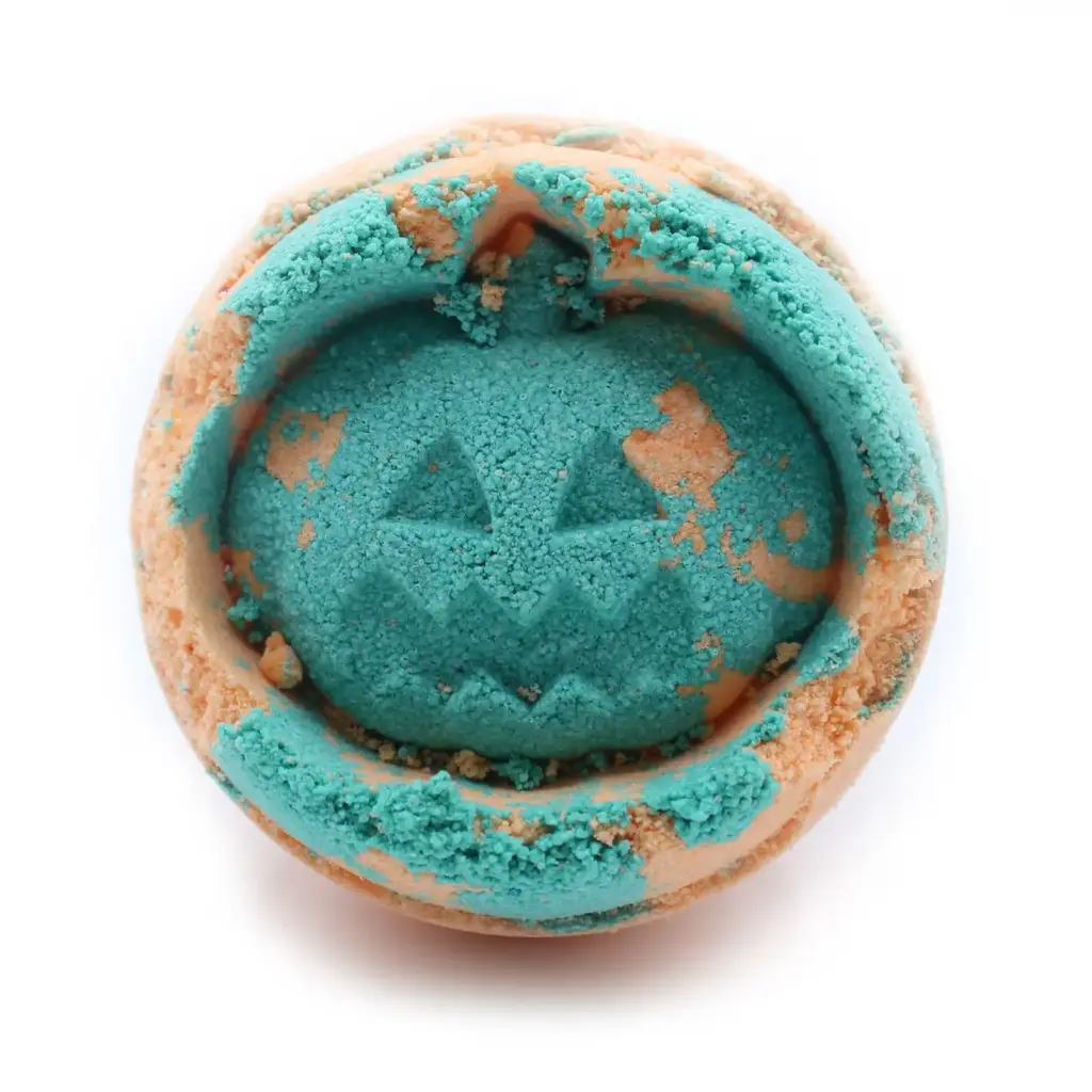 Fennel & Orange Halloween Bath Bomb | www.artisangoods.co.uk 2 Fennel & Orange Halloween Bath Bomb | www.artisangoods.co.uk 2