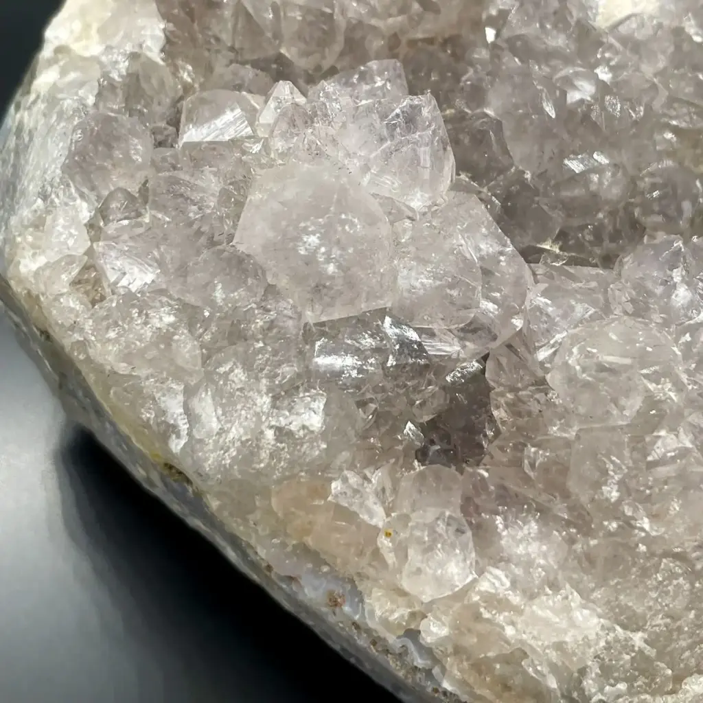 Finger Quartz (1kg pack) | www.artisangoods.co.uk 6 Finger Quartz (1kg pack) | www.artisangoods.co.uk 6