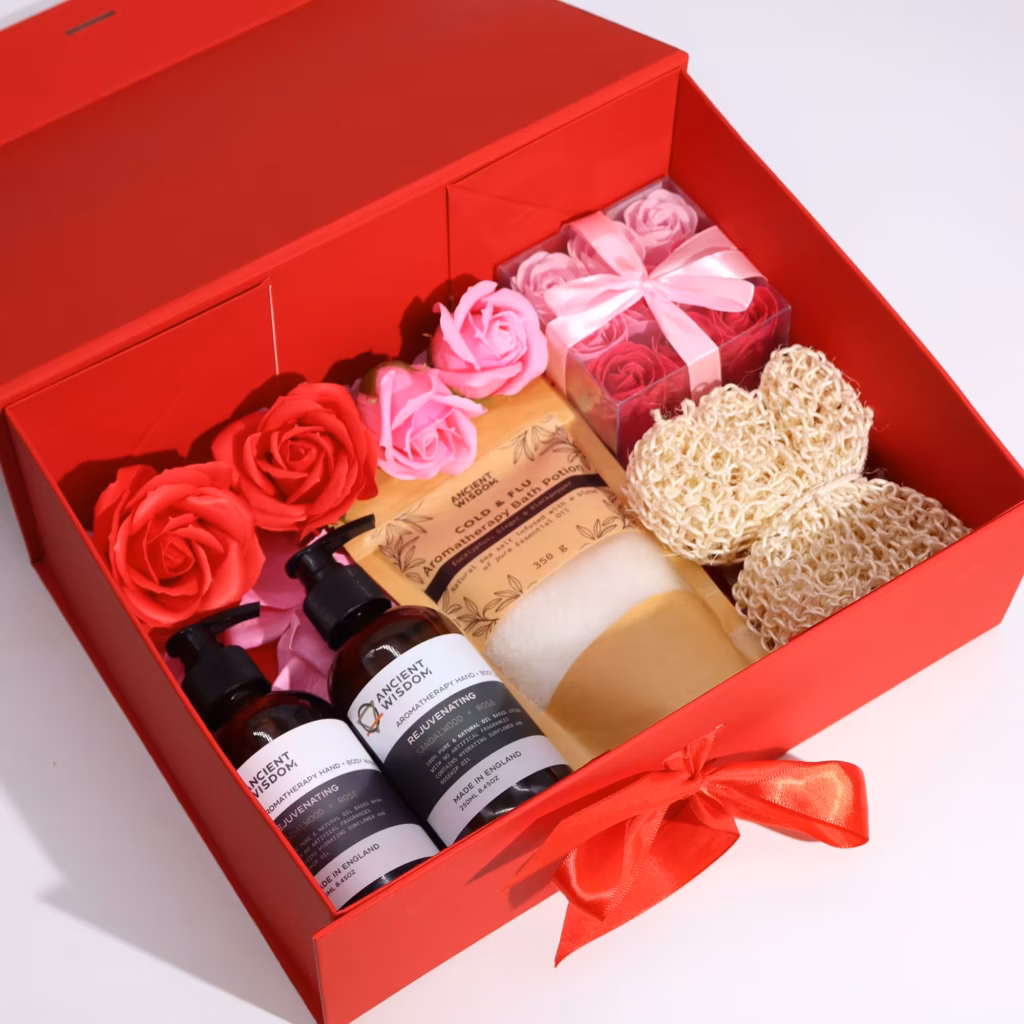 Flat Pack Gift Box – Extra Large  (33x25x12cm) – Red | www.artisangoods.co.uk 2