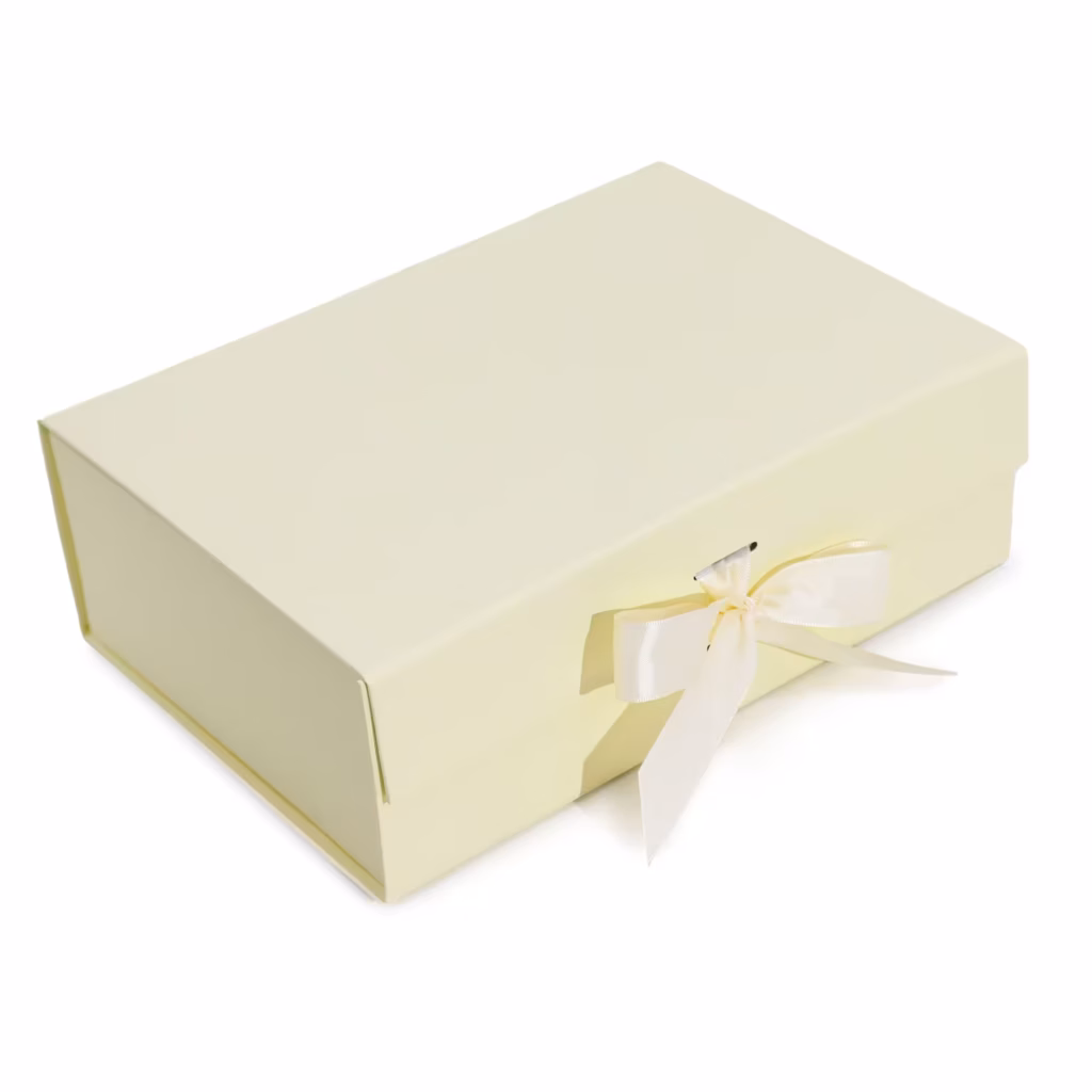 Flat Pack Gift Box – Large  (28.2×20.2×9.2cm) – Ivory | www.artisangoods.co.uk 3