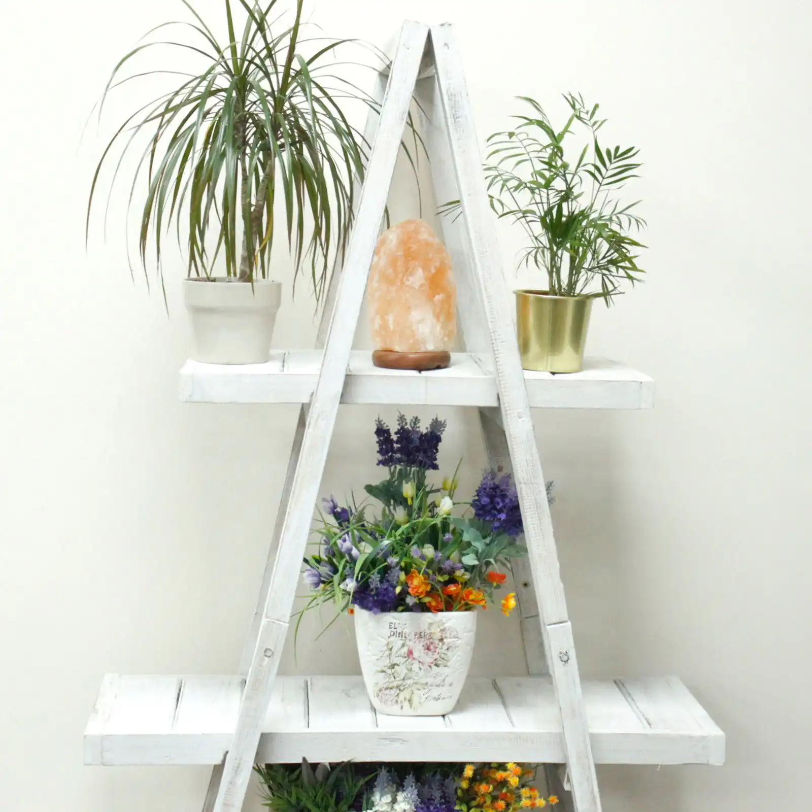 Folding “A” Frame Display – Whitewash | www.artisangoods.co.uk 2 Folding “A” Frame Display – Whitewash | www.artisangoods.co.uk 1