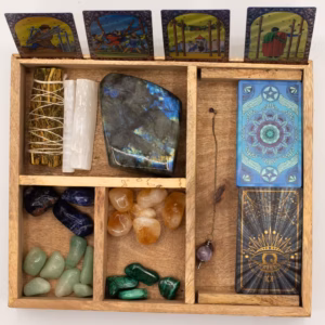 Four Section Tarot Box with Card Holder | www.artisangoods.co.uk 5