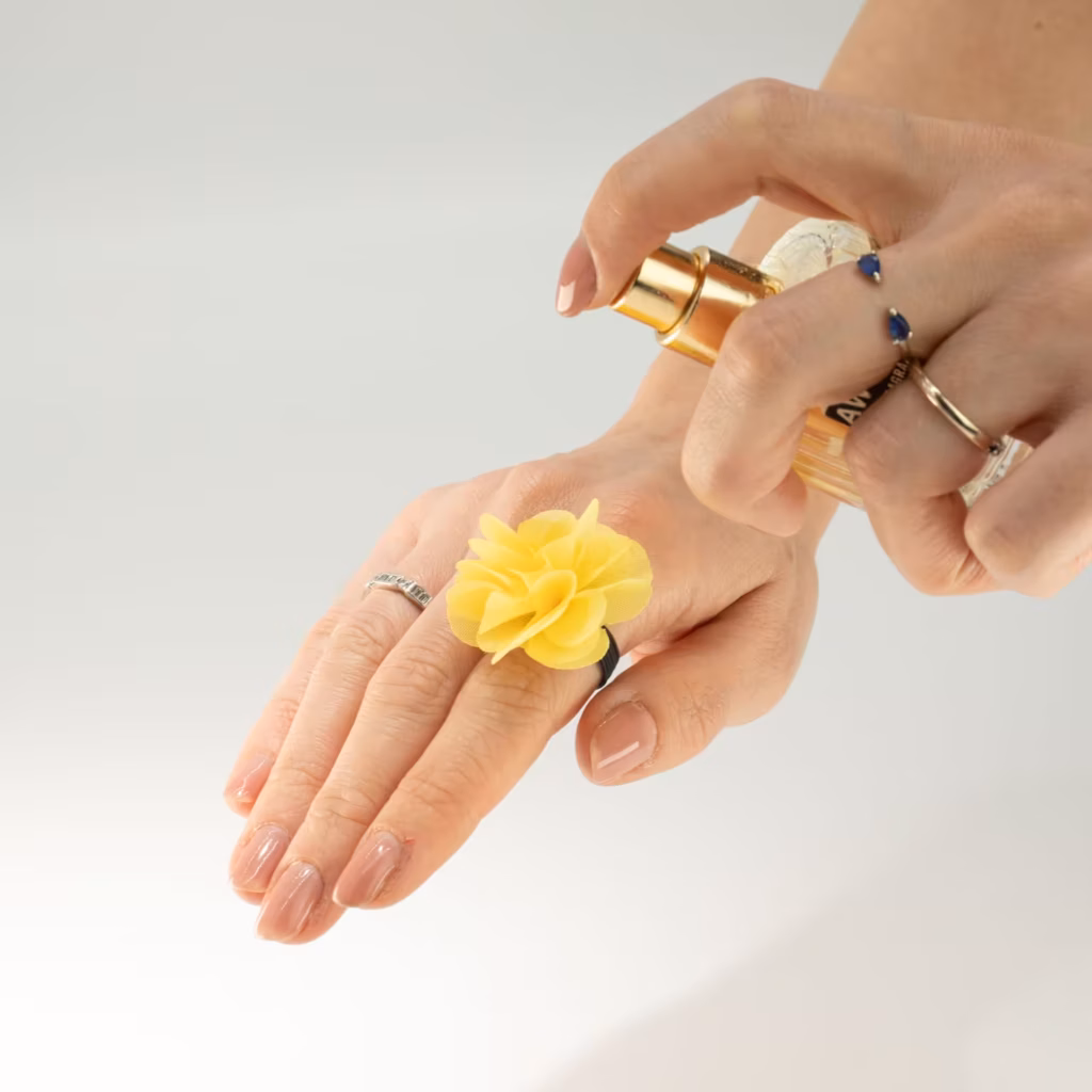 Fragrance Chiffon Diffuser Rings – Yellow | www.artisangoods.co.uk 3