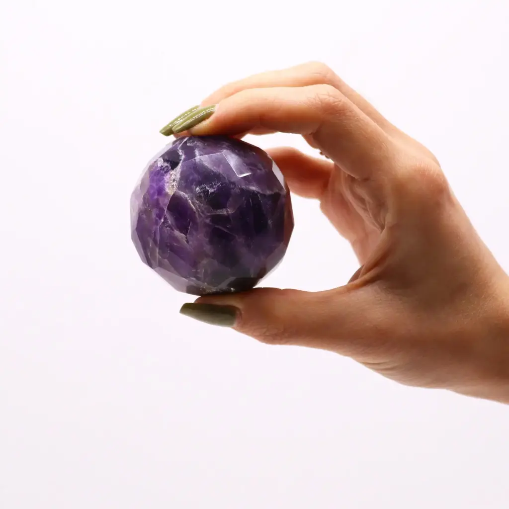 Gemstone Faceted Healing Ball & Stand – Amethyst | www.artisangoods.co.uk 4 Gemstone Faceted Healing Ball & Stand – Amethyst | www.artisangoods.co.uk 4
