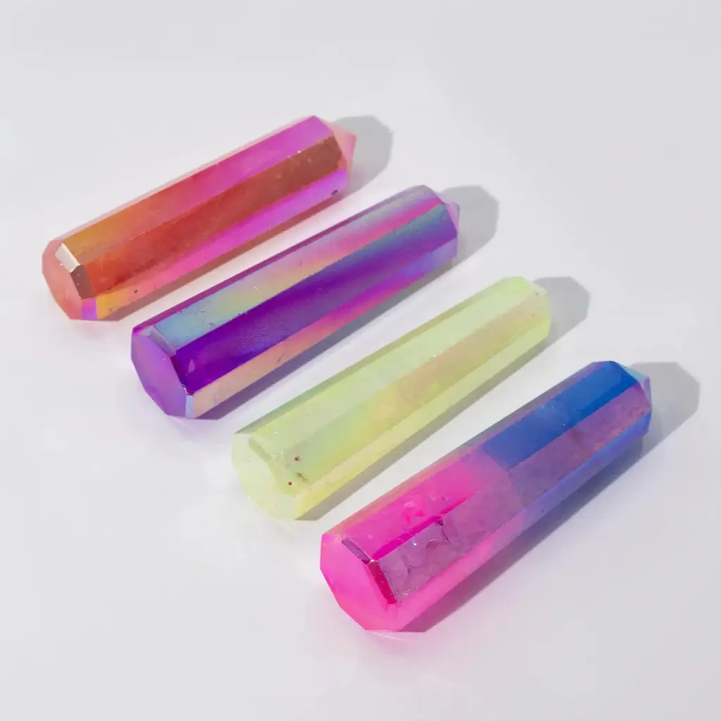 Gemstone Obelisk Point approx 9cm – Aurura Crystal Quartz – Pale Green | www.artisangoods.co.uk 2