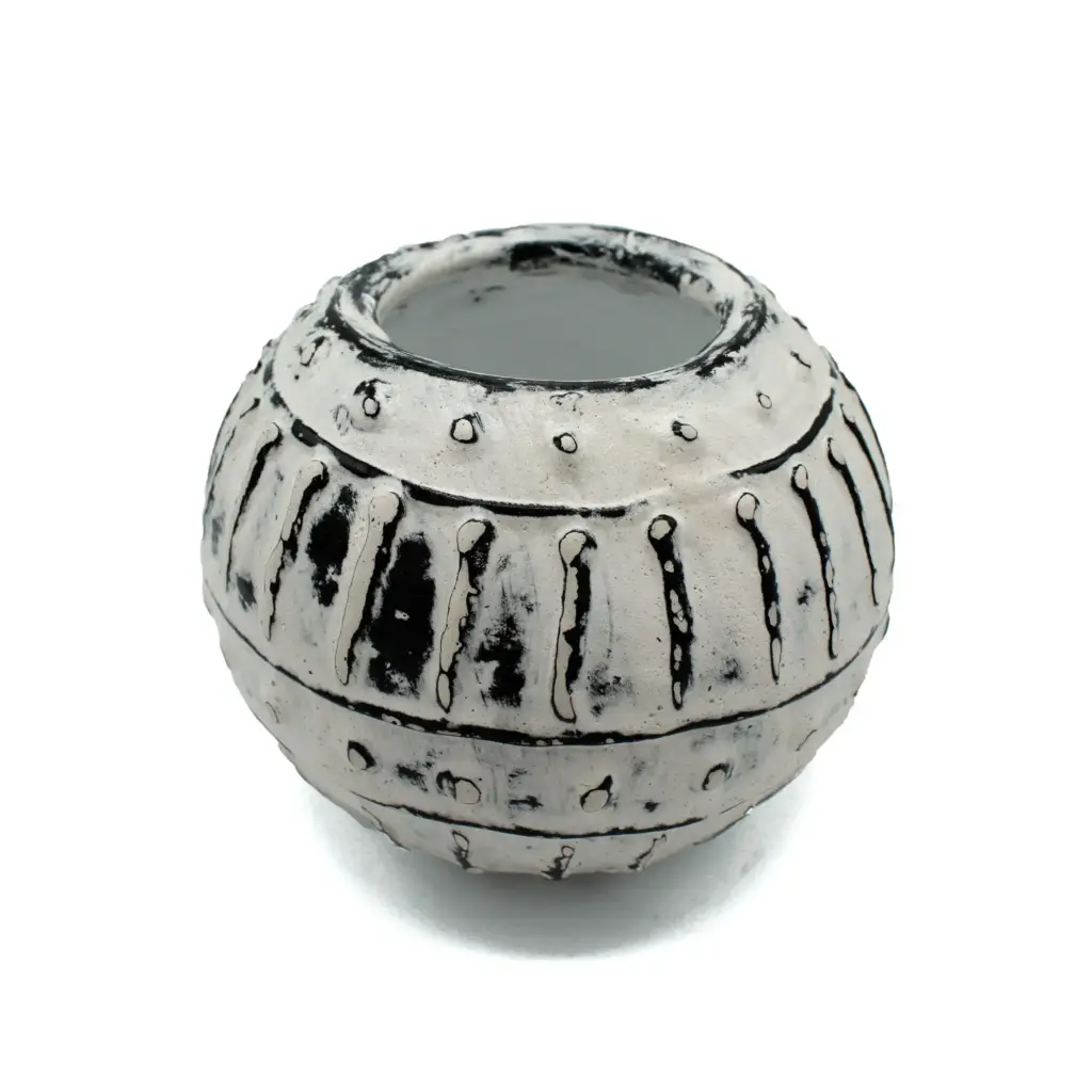 Greek Bubble Clay Plant Pot – Cream 10cm | www.artisangoods.co.uk 2 Greek Bubble Clay Plant Pot – Cream 10cm | www.artisangoods.co.uk 2