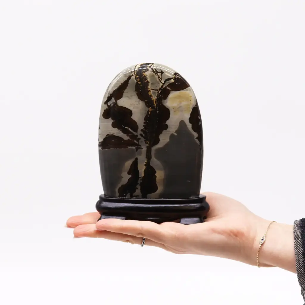 Guohua Picture Stones – Arch – 145x110mm (approx 140gm) | www.artisangoods.co.uk 2