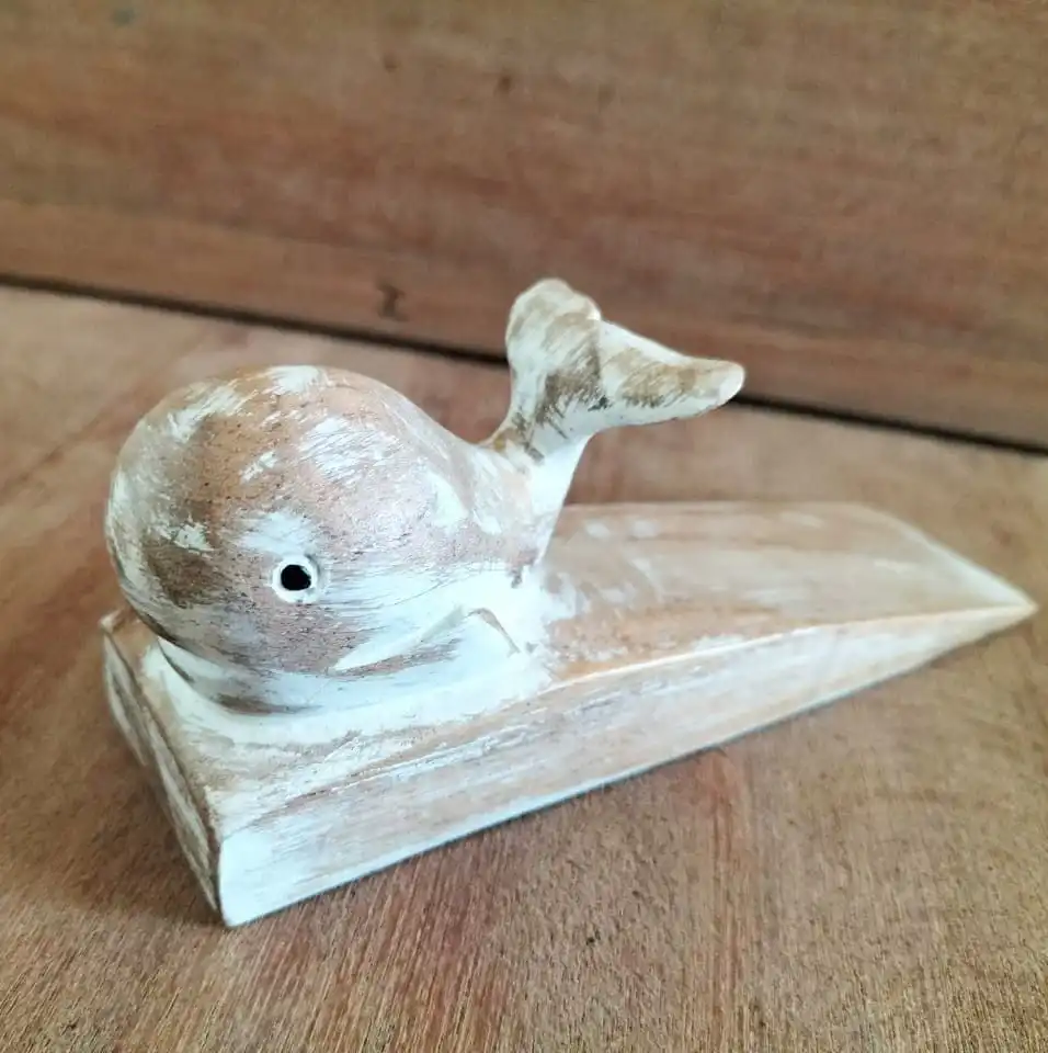 Hand carved Doorstop – Whale | www.artisangoods.co.uk 3 Hand carved Doorstop – Whale | www.artisangoods.co.uk 2