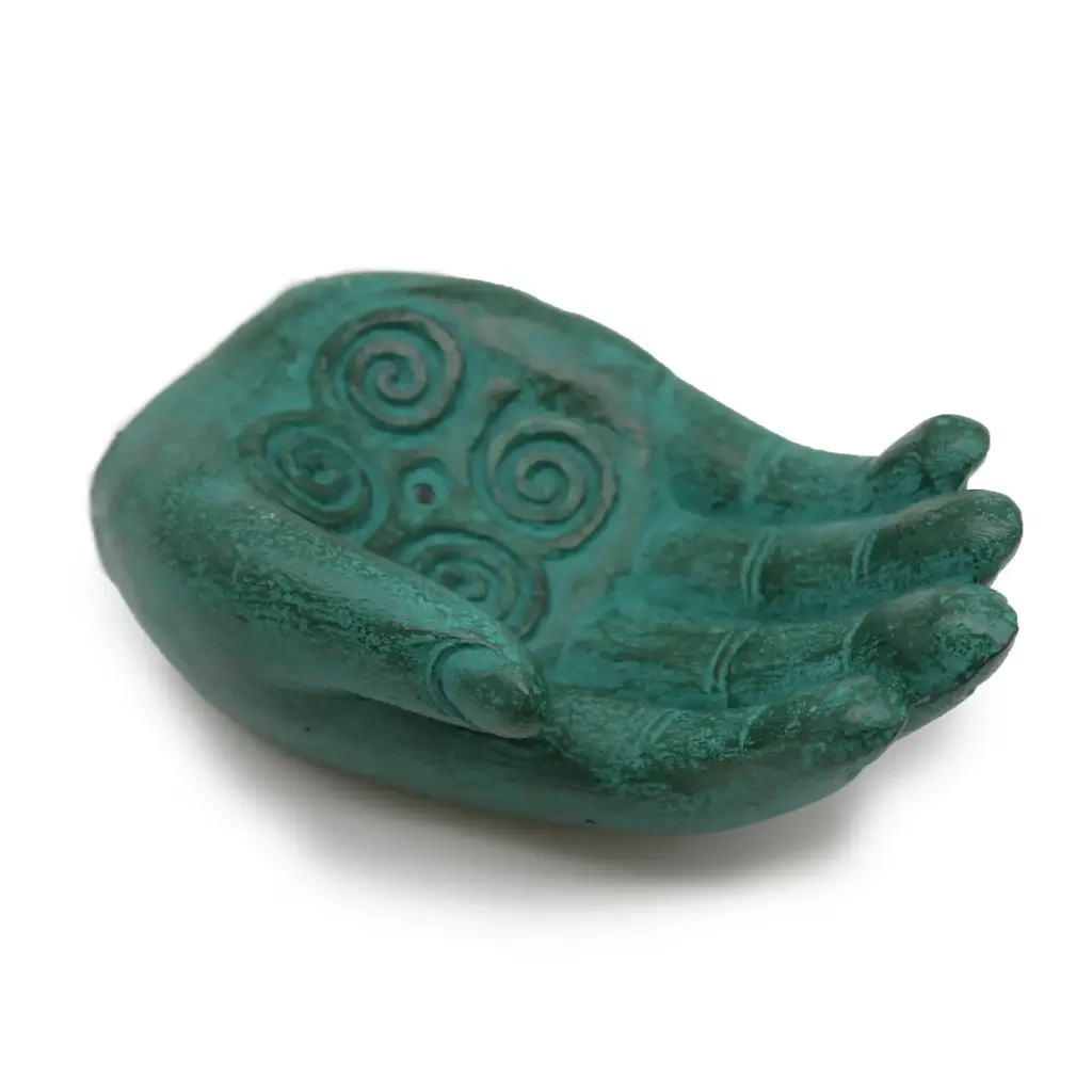 Hand Incense Burner – Strength (green) | www.artisangoods.co.uk 2