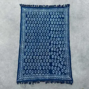 Handmade Indigo Throw – 170x120cm – Chhota Flower | www.artisangoods.co.uk 3