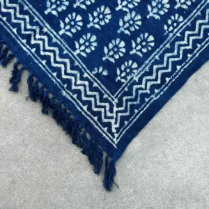 Handmade Indigo Throw – 170x120cm – Chhota Flower | www.artisangoods.co.uk 2
