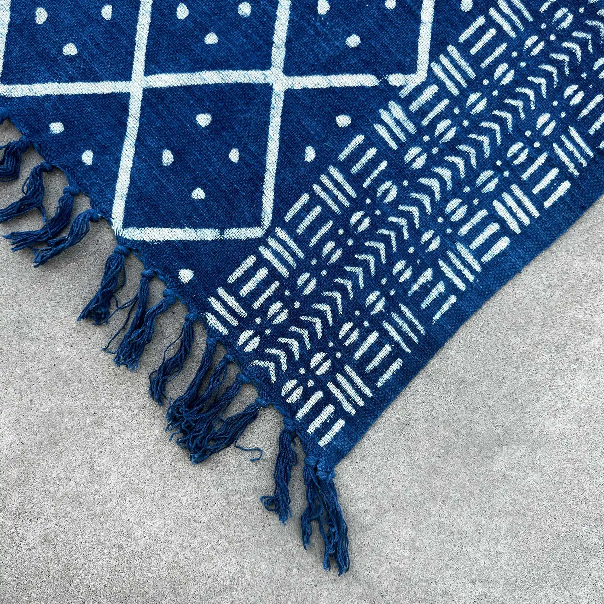 Handmade Indigo Throw – 170x120cm – Midnight Heerak | www.artisangoods.co.uk 4 Handmade Indigo Throw – 170x120cm – Midnight Heerak | www.artisangoods.co.uk 3
