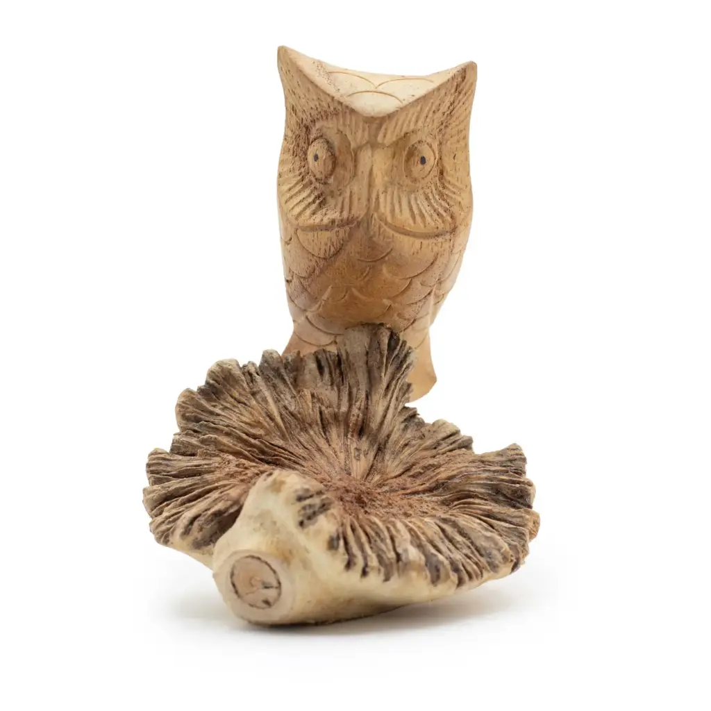 Handmade Parasite Wood Art Carving – Owl Watching | www.artisangoods.co.uk 2 Handmade Parasite Wood Art Carving – Owl Watching | www.artisangoods.co.uk 2