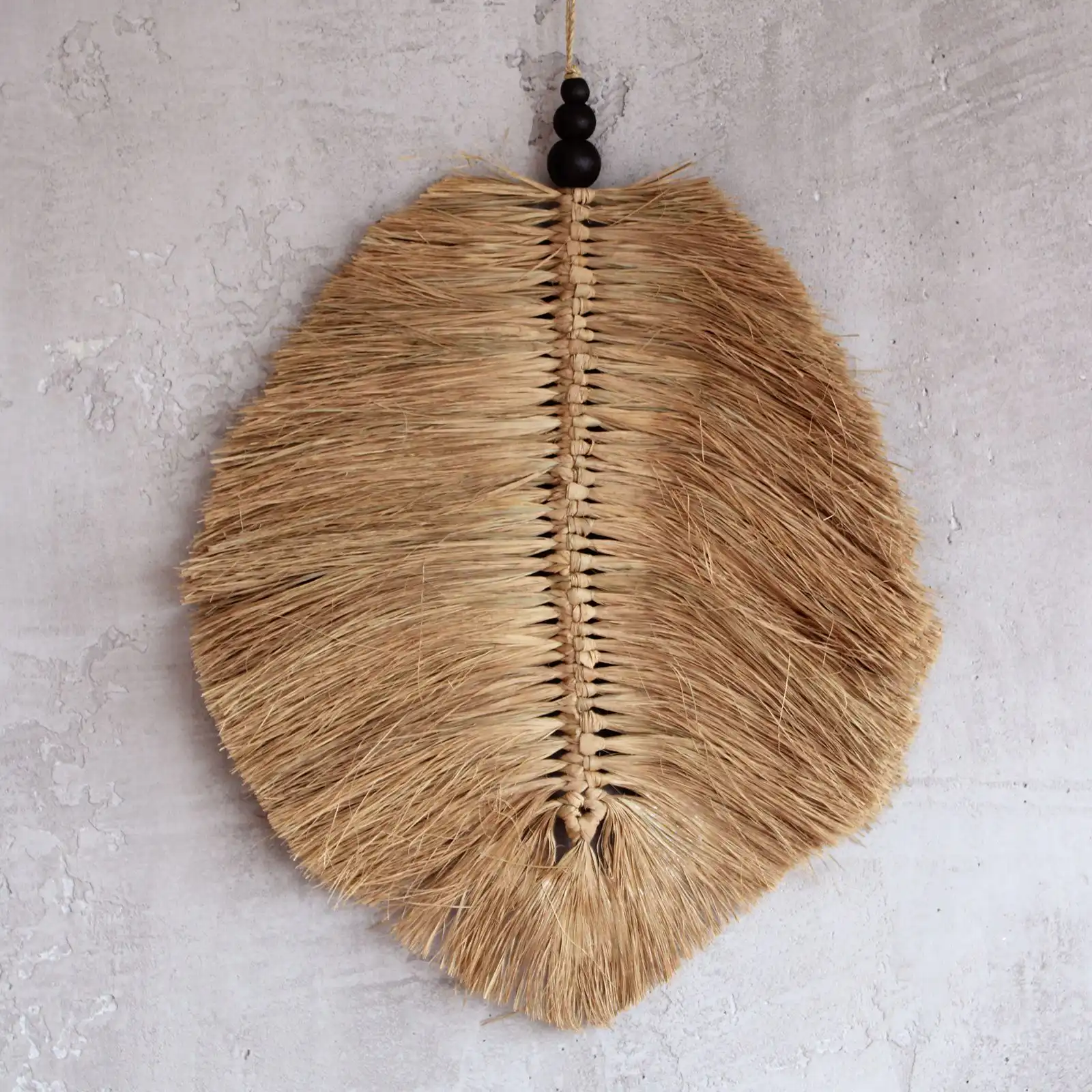 Hanging Raffa Leaf 35cm | www.artisangoods.co.uk 4 Hanging Raffa Leaf 35cm | www.artisangoods.co.uk 3