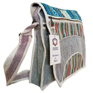 Hemp Laptop Messenger Bag – Curves | www.artisangoods.co.uk 3