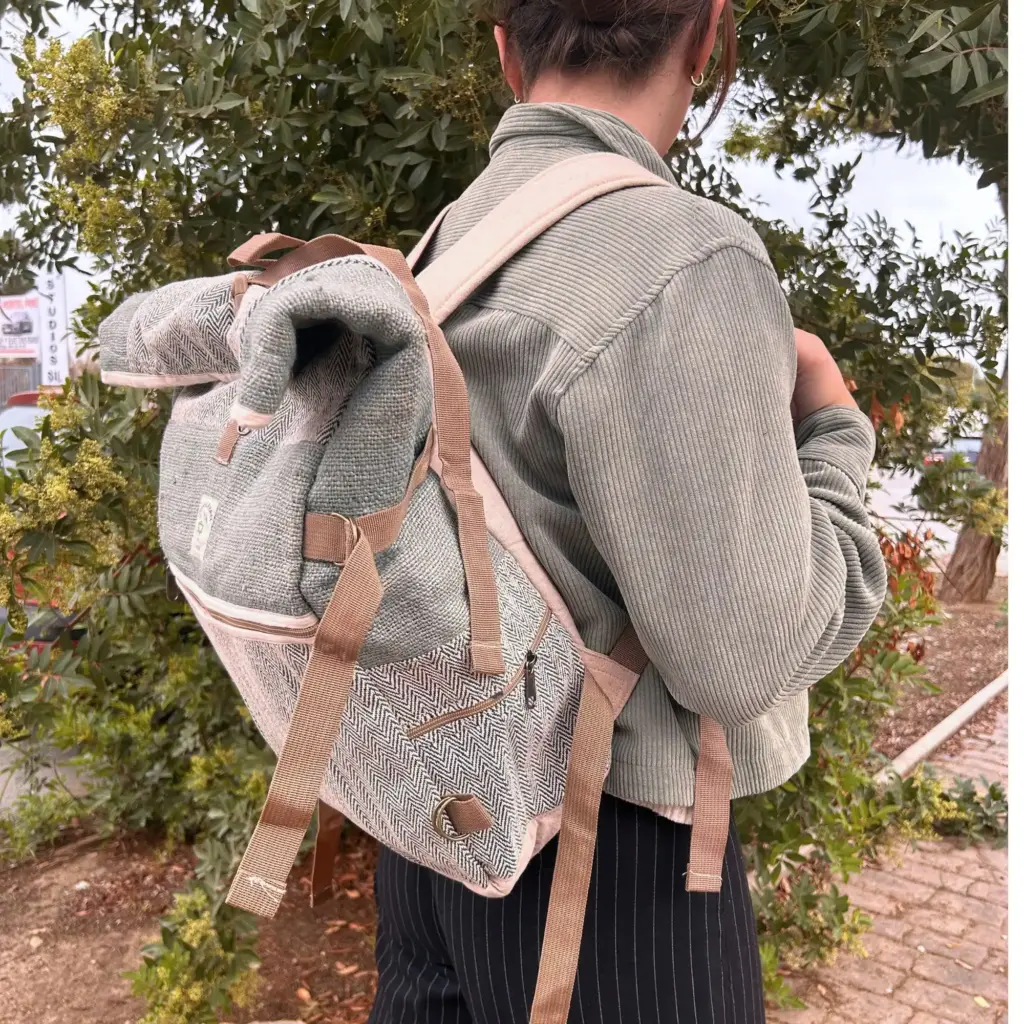 Hemp Trekking Rolling Backpack – Sage | www.artisangoods.co.uk 4 Hemp Trekking Rolling Backpack – Sage | www.artisangoods.co.uk 4