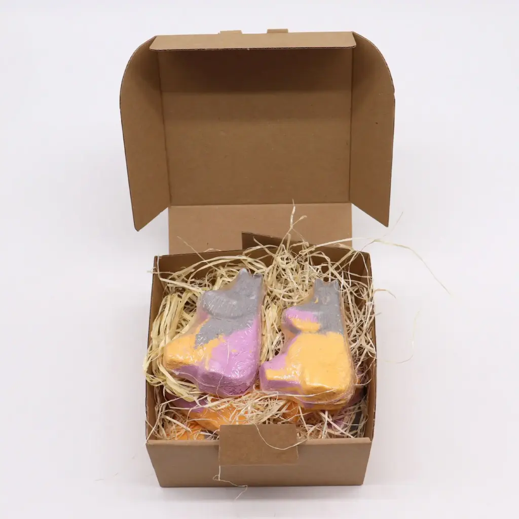 Hippo Bathbomb 85g | www.artisangoods.co.uk 3 Hippo Bathbomb 85g | www.artisangoods.co.uk 3