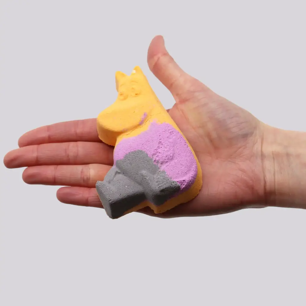 Hippo Bathbomb 85g | www.artisangoods.co.uk 4 Hippo Bathbomb 85g | www.artisangoods.co.uk 4