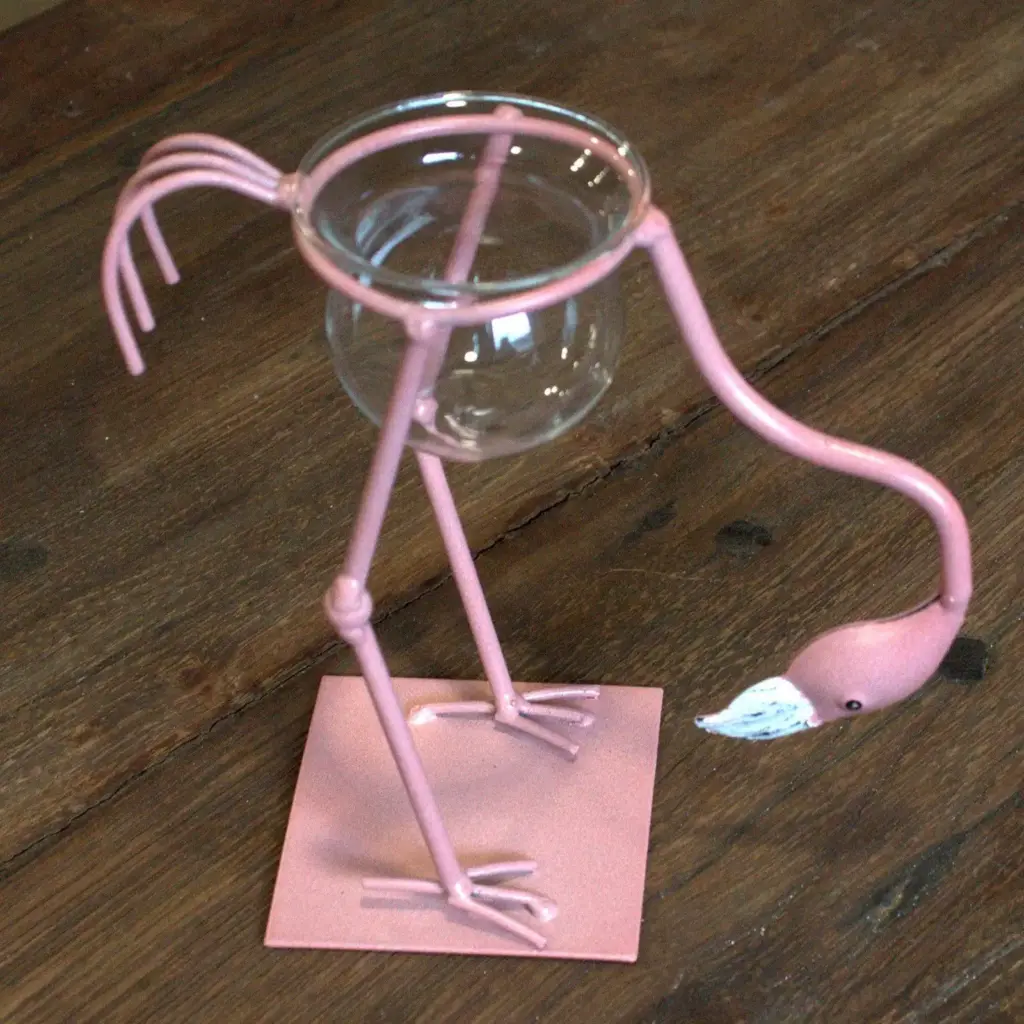 Hydroponic Home Décor – Pink Metal Flamingo Des 3 | www.artisangoods.co.uk 3