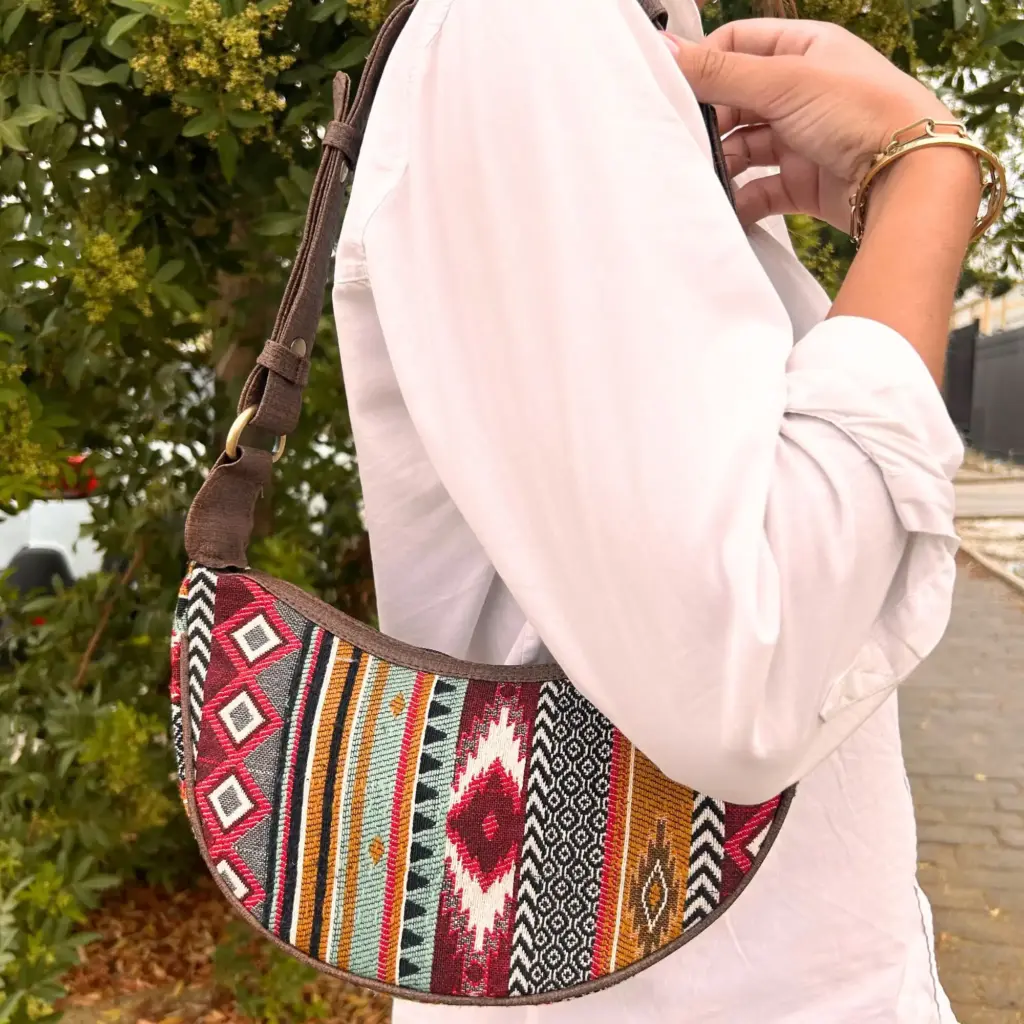 Jacquard Hobo Bag – Rich Browns (brown strap) | www.artisangoods.co.uk