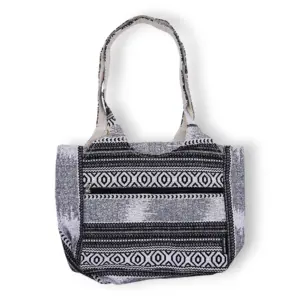 Jacquard Natural Bags – Urban Caravan – Wander Muse Bag | www.artisangoods.co.uk 2