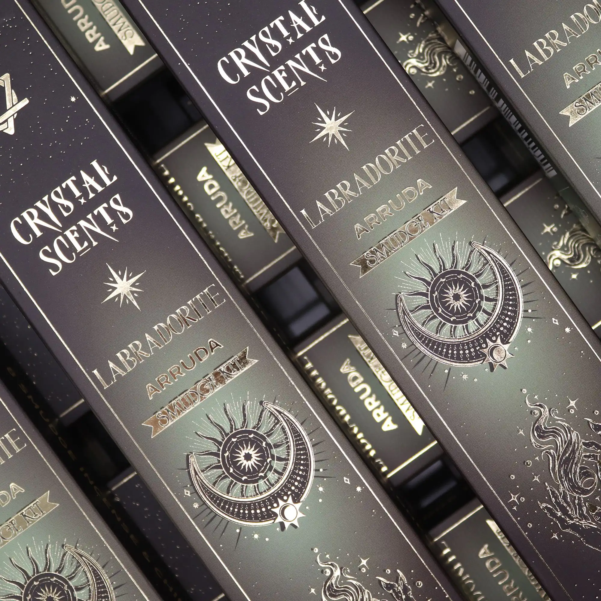 Labradorite Crystal Scents Smudge Incense – Arruda | www.artisangoods.co.uk 2 Labradorite Crystal Scents Smudge Incense – Arruda | www.artisangoods.co.uk 1