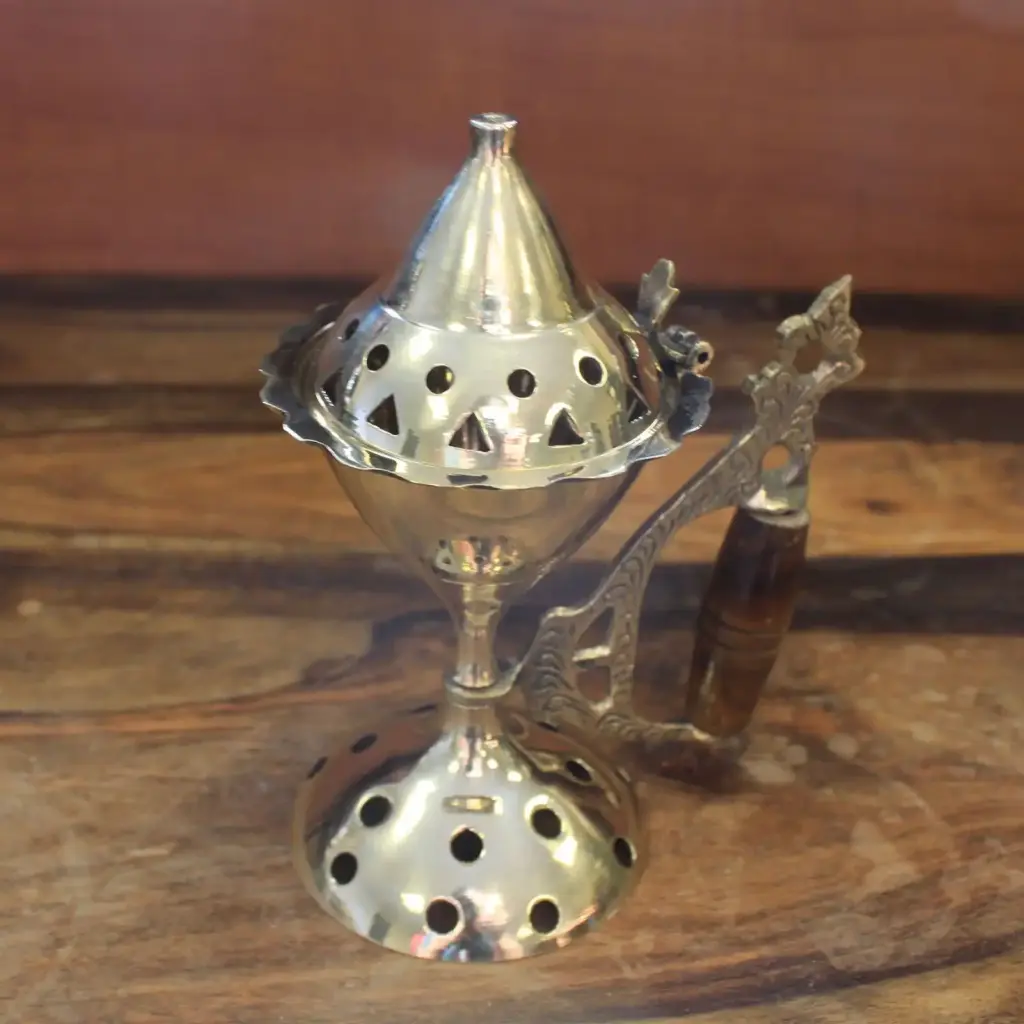 Large Cone Burner with Handle | www.artisangoods.co.uk 5