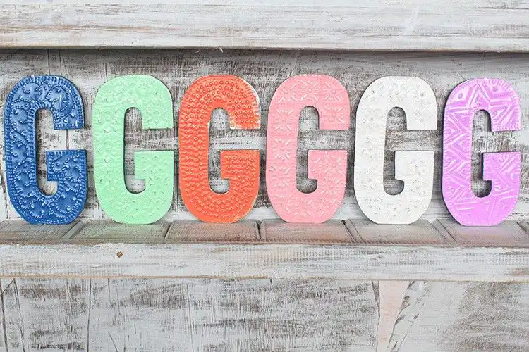 Letter “G” – Assorted Colours – 15cm | www.artisangoods.co.uk 3 Letter “G” – Assorted Colours – 15cm | www.artisangoods.co.uk 2