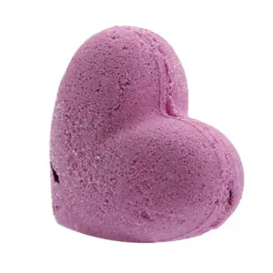 Love Heart Bath Bomb 70g – Ylang & Rose | www.artisangoods.co.uk 7