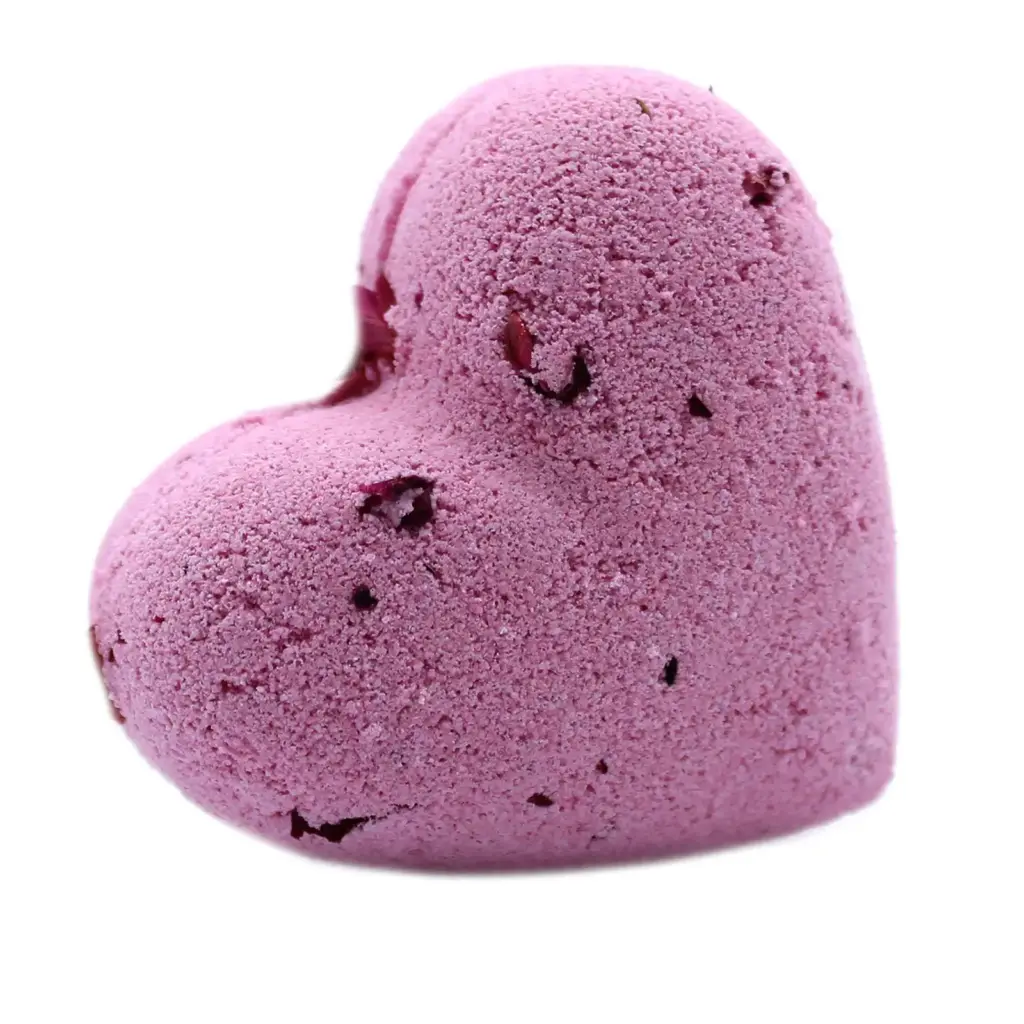 Love Heart Bath Bomb 70g – Ylang & Rose | www.artisangoods.co.uk