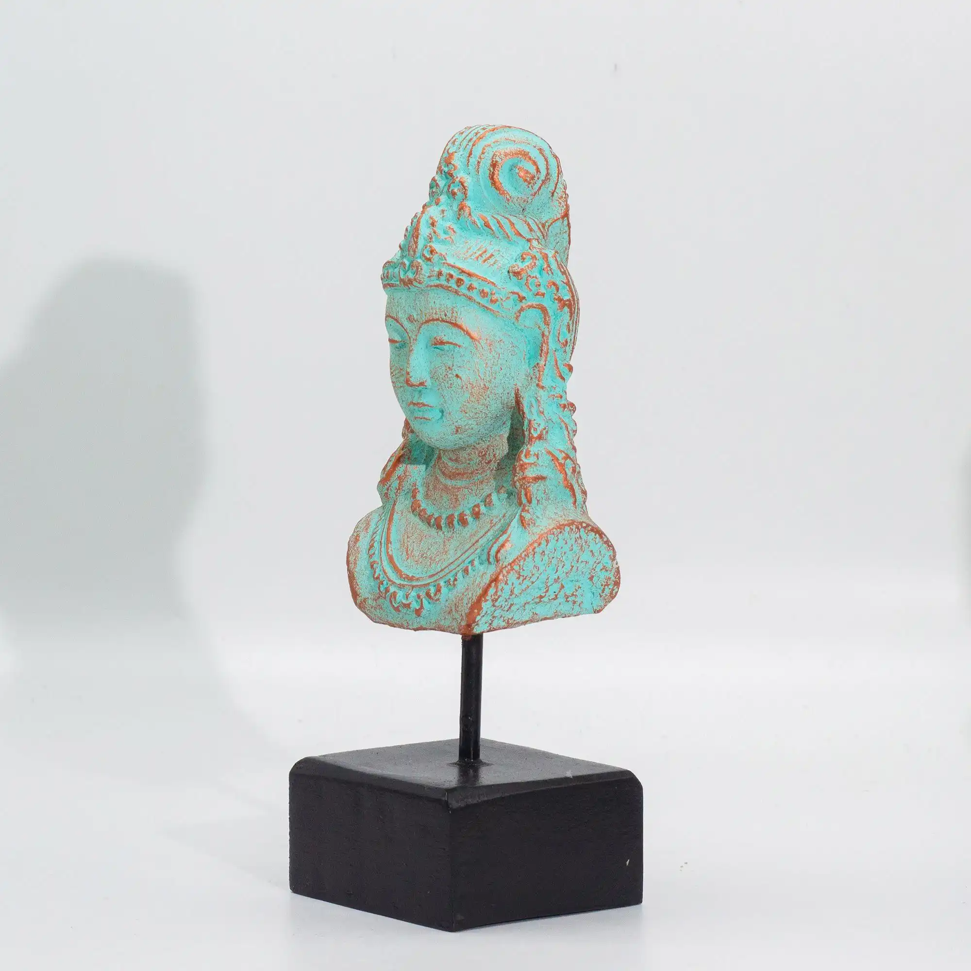 Lucky Java Princess on Stand – Green Copper | www.artisangoods.co.uk 3 Lucky Java Princess on Stand – Green Copper | www.artisangoods.co.uk 2