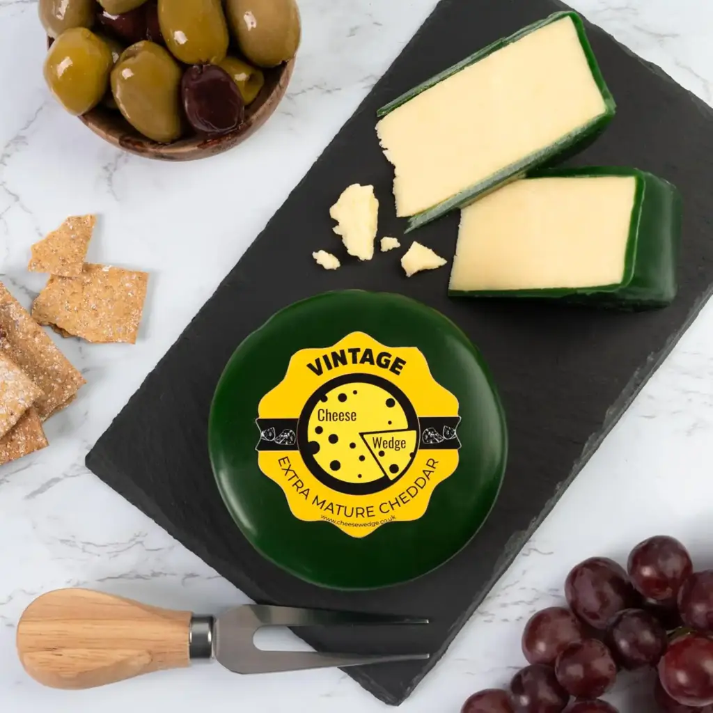 Luxury Artisan Cheese Hamper | www.artisangoods.co.uk 7 Luxury Artisan Cheese Hamper | www.artisangoods.co.uk 7