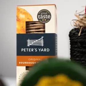 Luxury Cheese Hamper Gift Set | www.artisangoods.co.uk 9