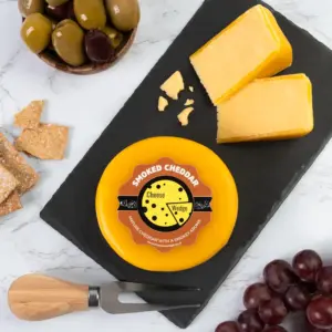 Luxury Cheese Hamper Gift Set | www.artisangoods.co.uk 3