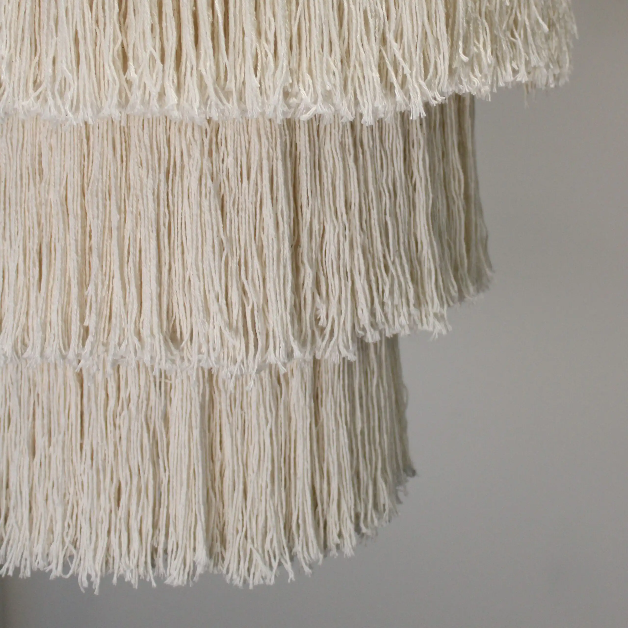 Macrame Soft Chandelier – Natural | www.artisangoods.co.uk 4 Macrame Soft Chandelier – Natural | www.artisangoods.co.uk 3