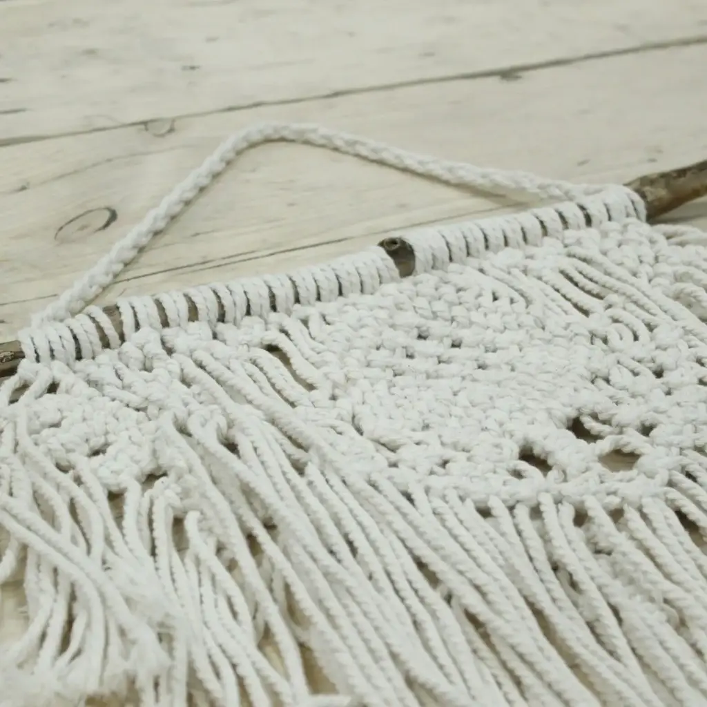 Macrame Wall Hanging – Home & Heart | www.artisangoods.co.uk 5
