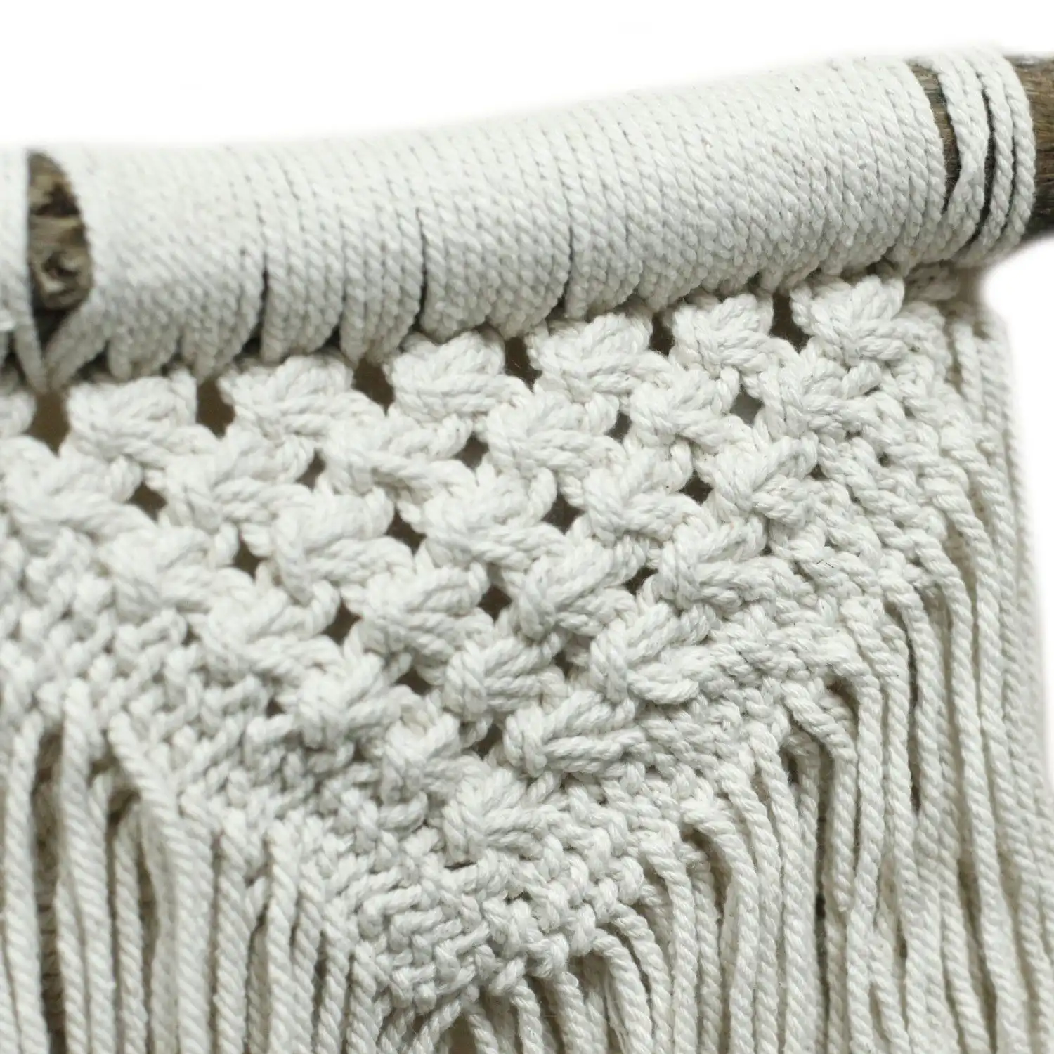 Macrame Wall Hanging – Natural Abundance | www.artisangoods.co.uk 9 Macrame Wall Hanging – Natural Abundance | www.artisangoods.co.uk 8