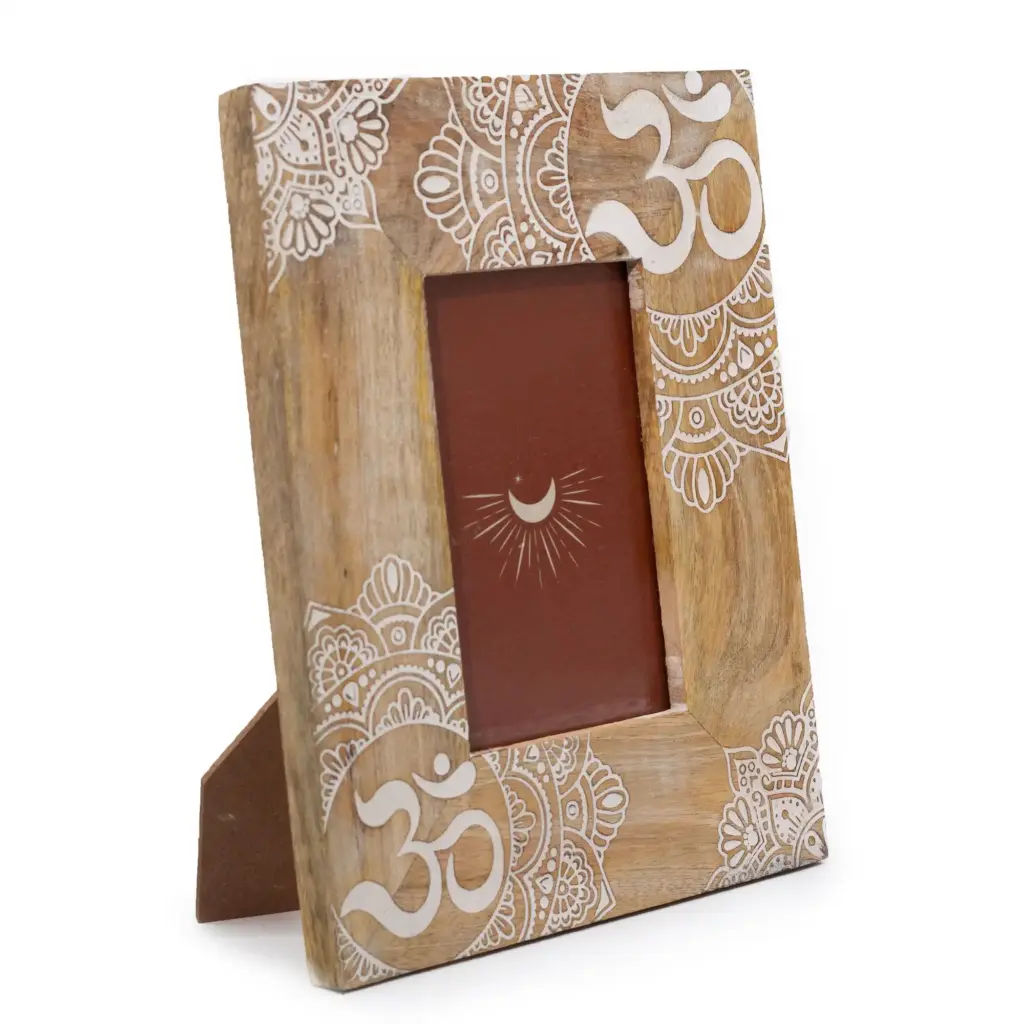 Med Mango Wood Picture Framel (for 10x15cm) 26x20x2cm – Mandala – White | www.artisangoods.co.uk