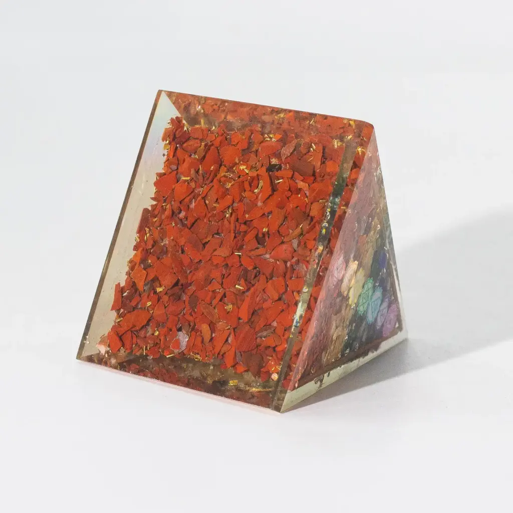 Med Organite Pryamids 7x6cm – Copper Bars – 7 Charkra Chips | www.artisangoods.co.uk 4