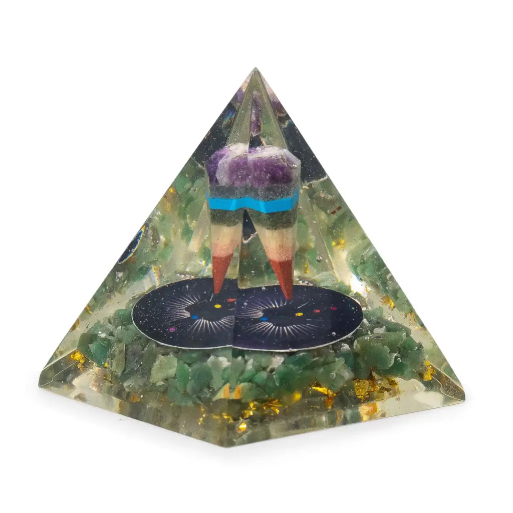 Med Organite Pryamids 7x6cm – Pendulum – Green Adventurine Chips | www.artisangoods.co.uk