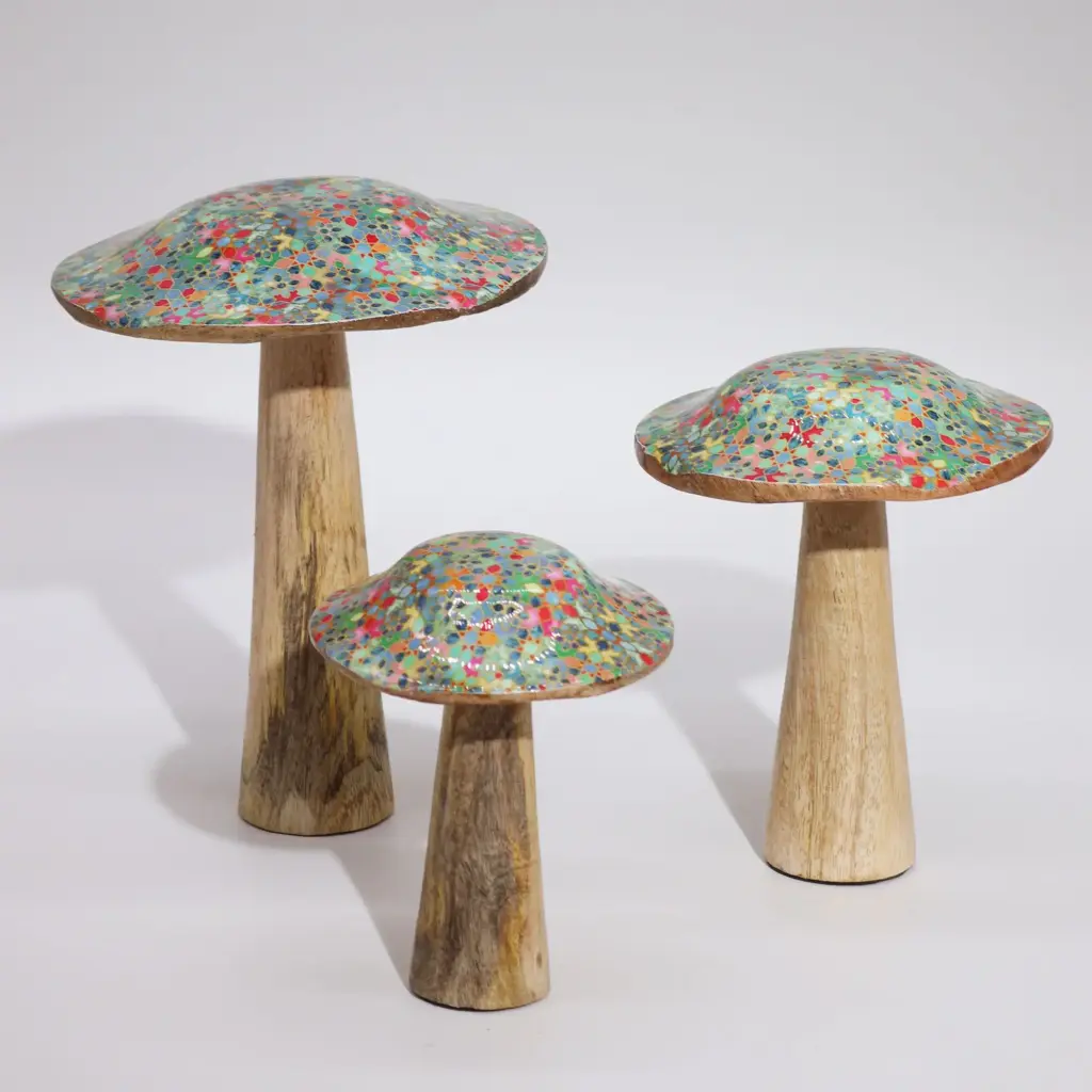 Med Wooden Mushroom – Mediterranean Tile Pattern | www.artisangoods.co.uk 3