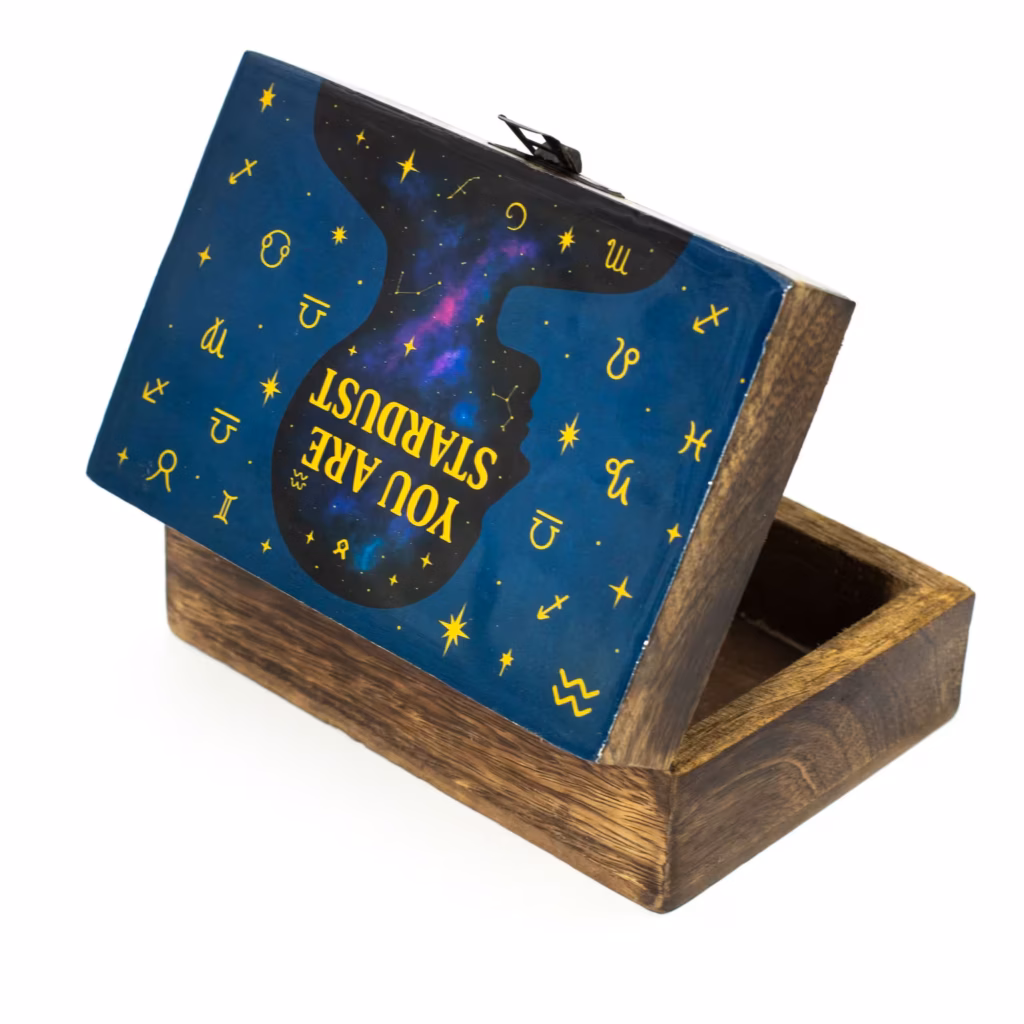 Medium Enamelled Box – You are Stardust | www.artisangoods.co.uk 3 Medium Enamelled Box – You are Stardust | www.artisangoods.co.uk 3