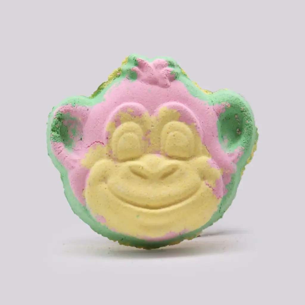 Monkey Bathbomb 90g | www.artisangoods.co.uk 2