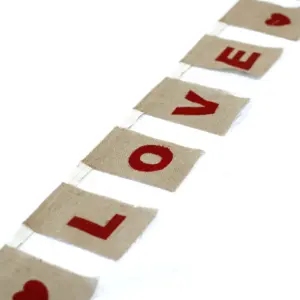 Natural Bunting  I LOVE YOU (large with hearts) | www.artisangoods.co.uk 3