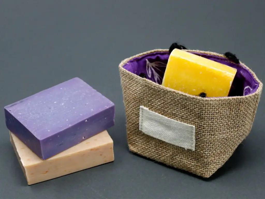 Natural Jute Cotton Gift Bag – Lavender Lining – Small | www.artisangoods.co.uk 4