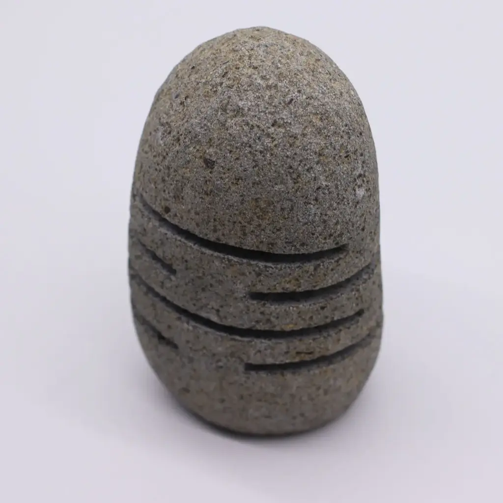 Natural Riverstone Candle Holder – Standing Stone Cut | www.artisangoods.co.uk 2 Natural Riverstone Candle Holder – Standing Stone Cut | www.artisangoods.co.uk 2