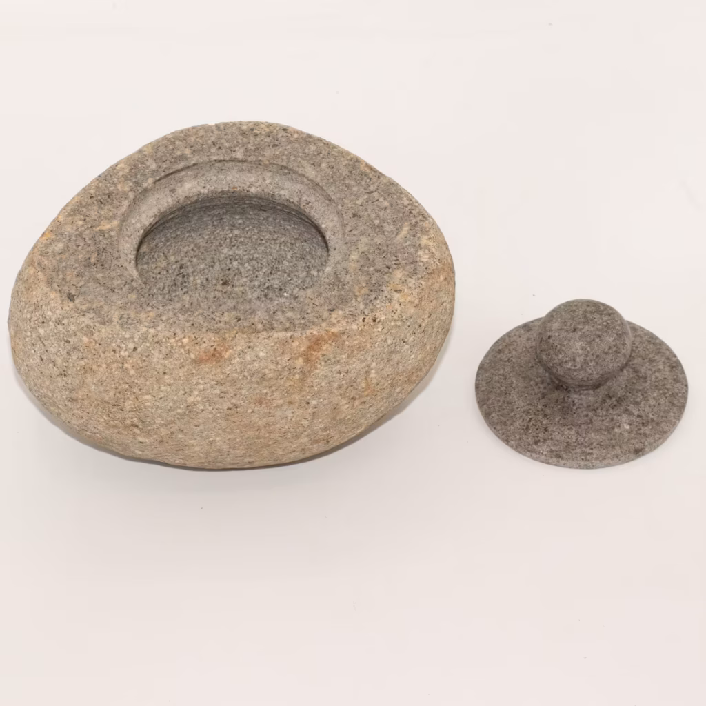 Natural Riverstone Grounding Pot – Large (aprox 15x12cm) | www.artisangoods.co.uk 5 Natural Riverstone Grounding Pot – Large (aprox 15x12cm) | www.artisangoods.co.uk 5