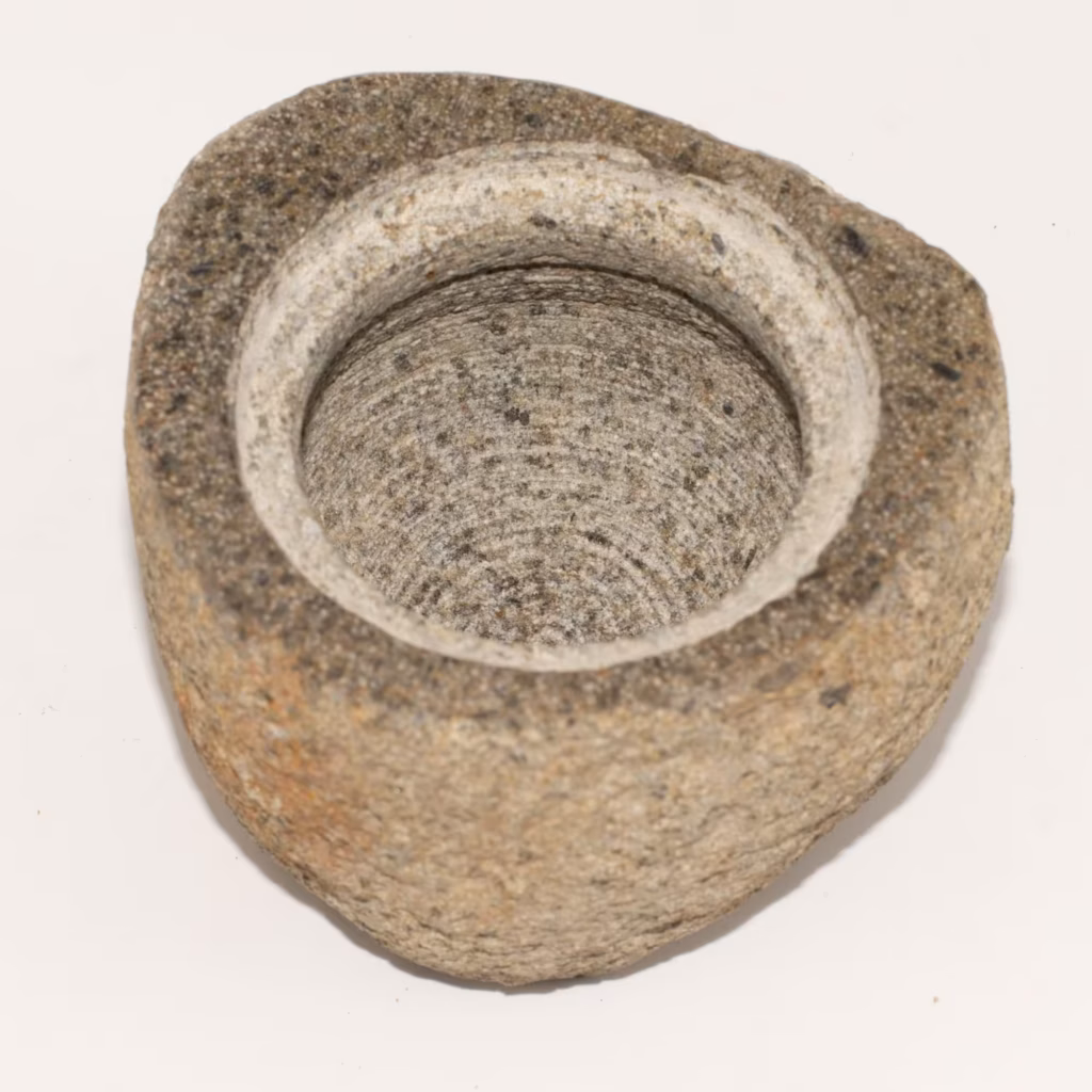 Natural Riverstone Grounding Pot -Medium (aprox 12x8cm) | www.artisangoods.co.uk 6