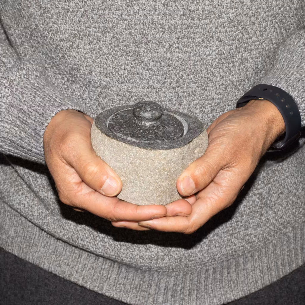 Natural Riverstone Grounding Pot – Small (aprox 9x7cm) | www.artisangoods.co.uk 8
