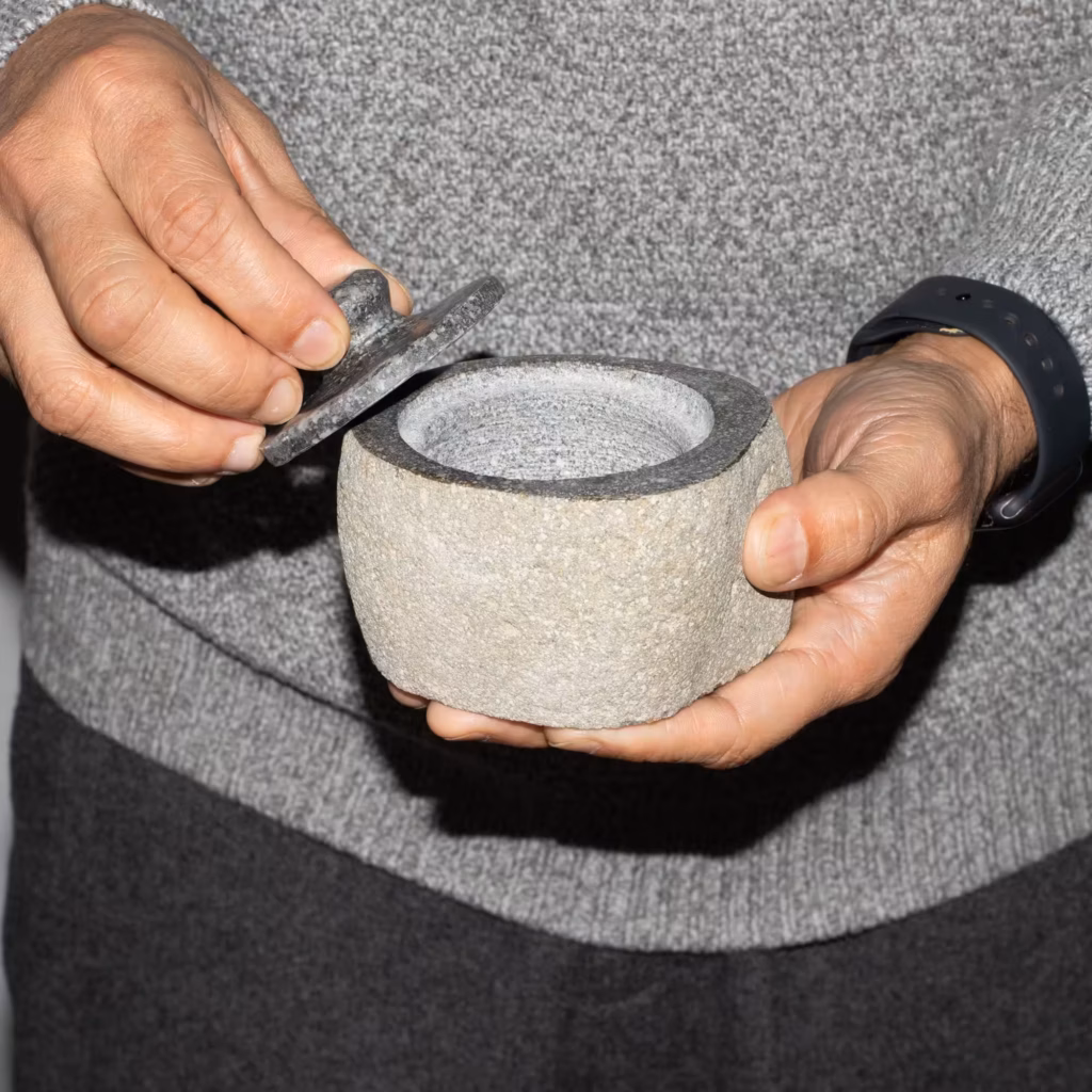 Natural Riverstone Grounding Pot – Small (aprox 9x7cm) | www.artisangoods.co.uk 5